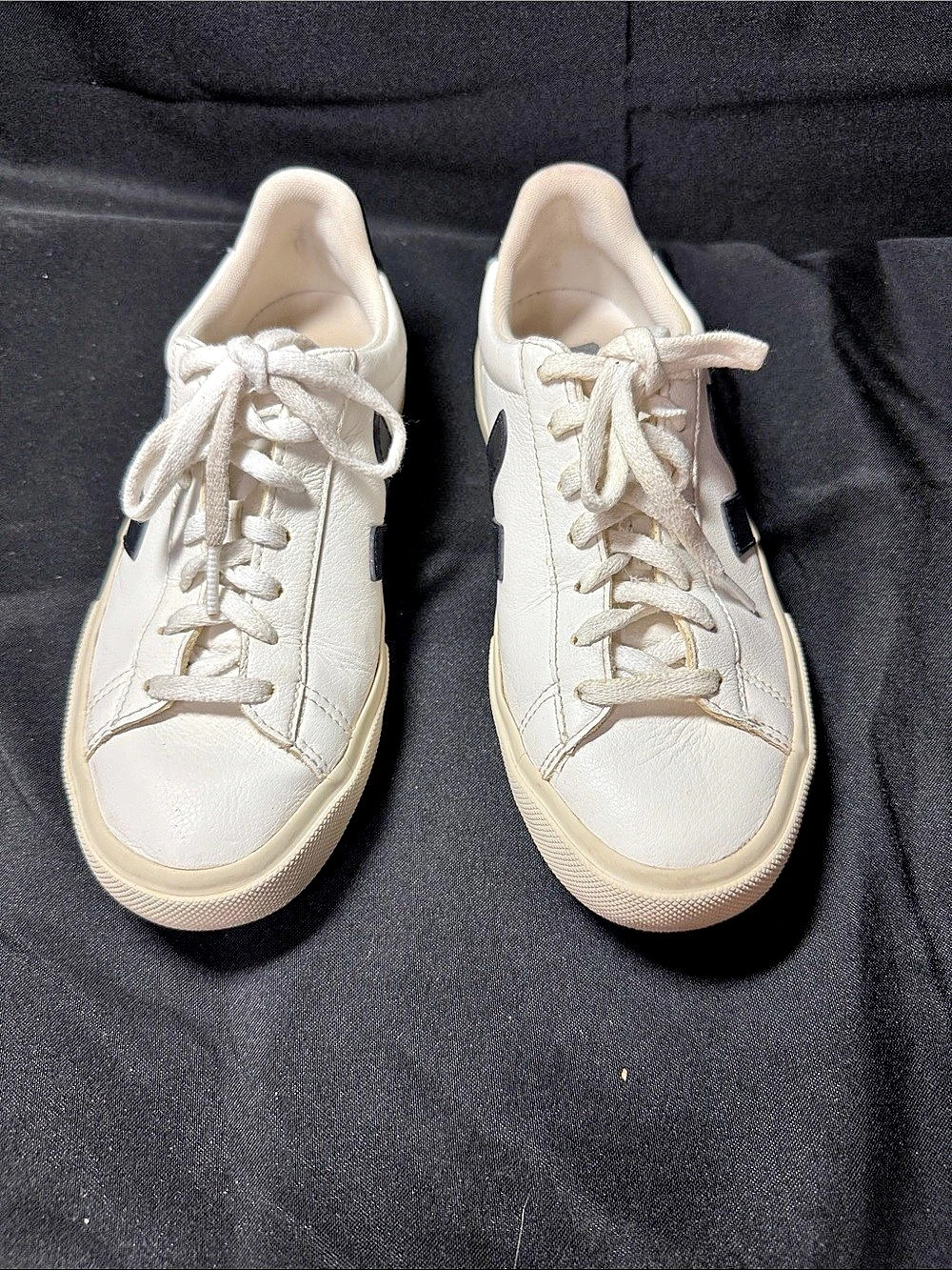 Veja Campo Leather Sneaker Extra White Black US 9